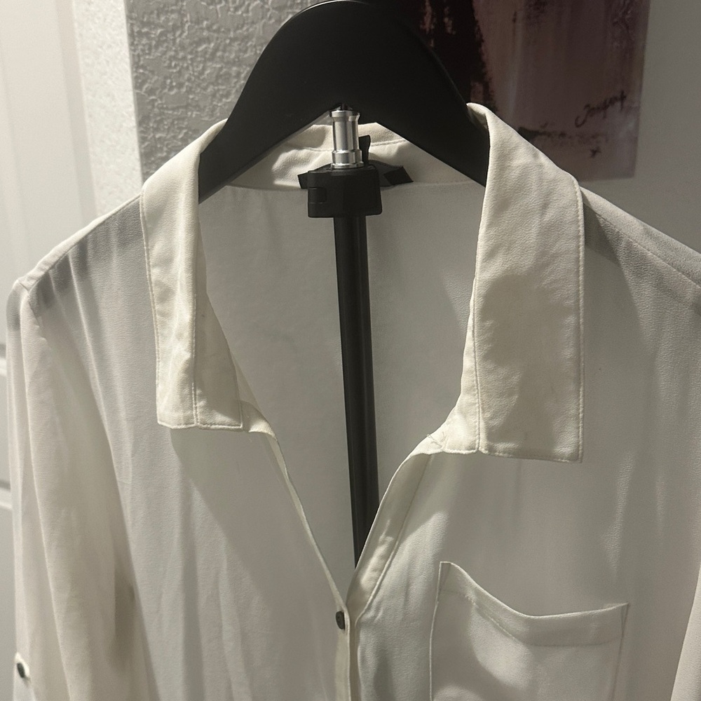 cleo White Longline Button-Front Tunic - Picture 6 of 6